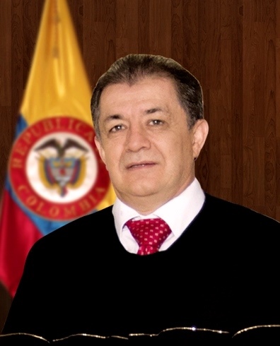 Mag. Edgar Manuel Caicedo